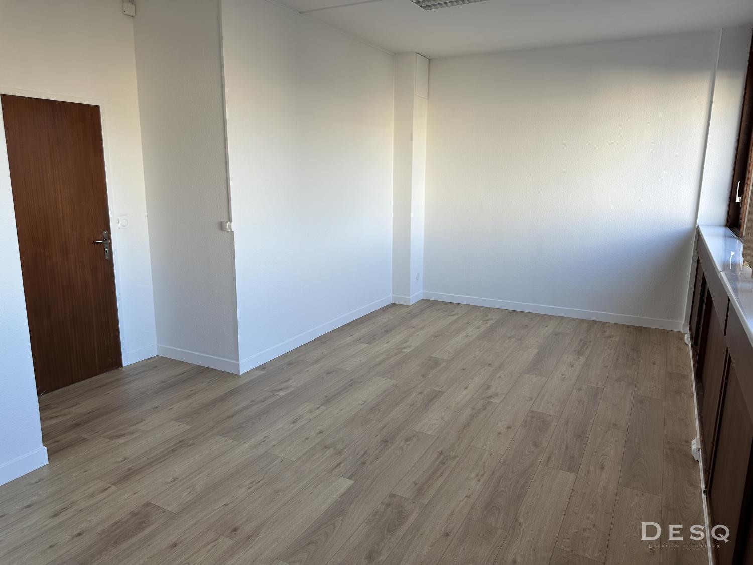 Bureau de 23 m2 à louer sur Cenon - Bordeaux Rive Droite