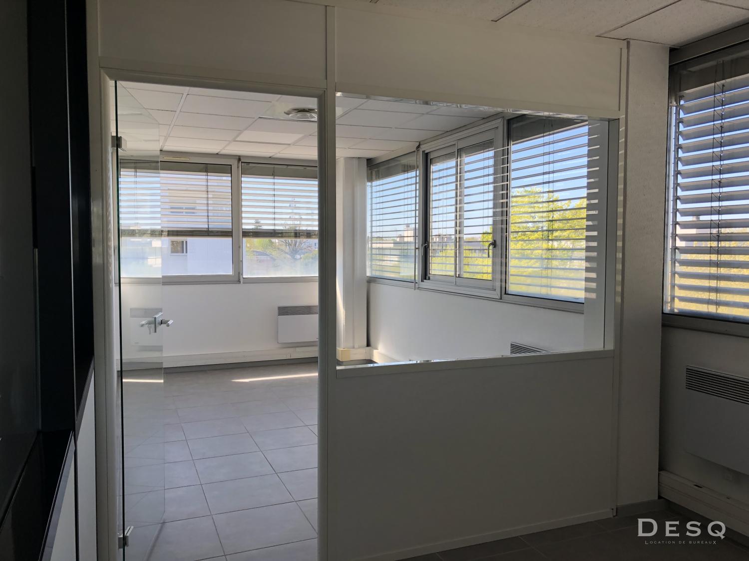 Bureau de 107 m2 sur Cenon - Bordeaux Rive Droite