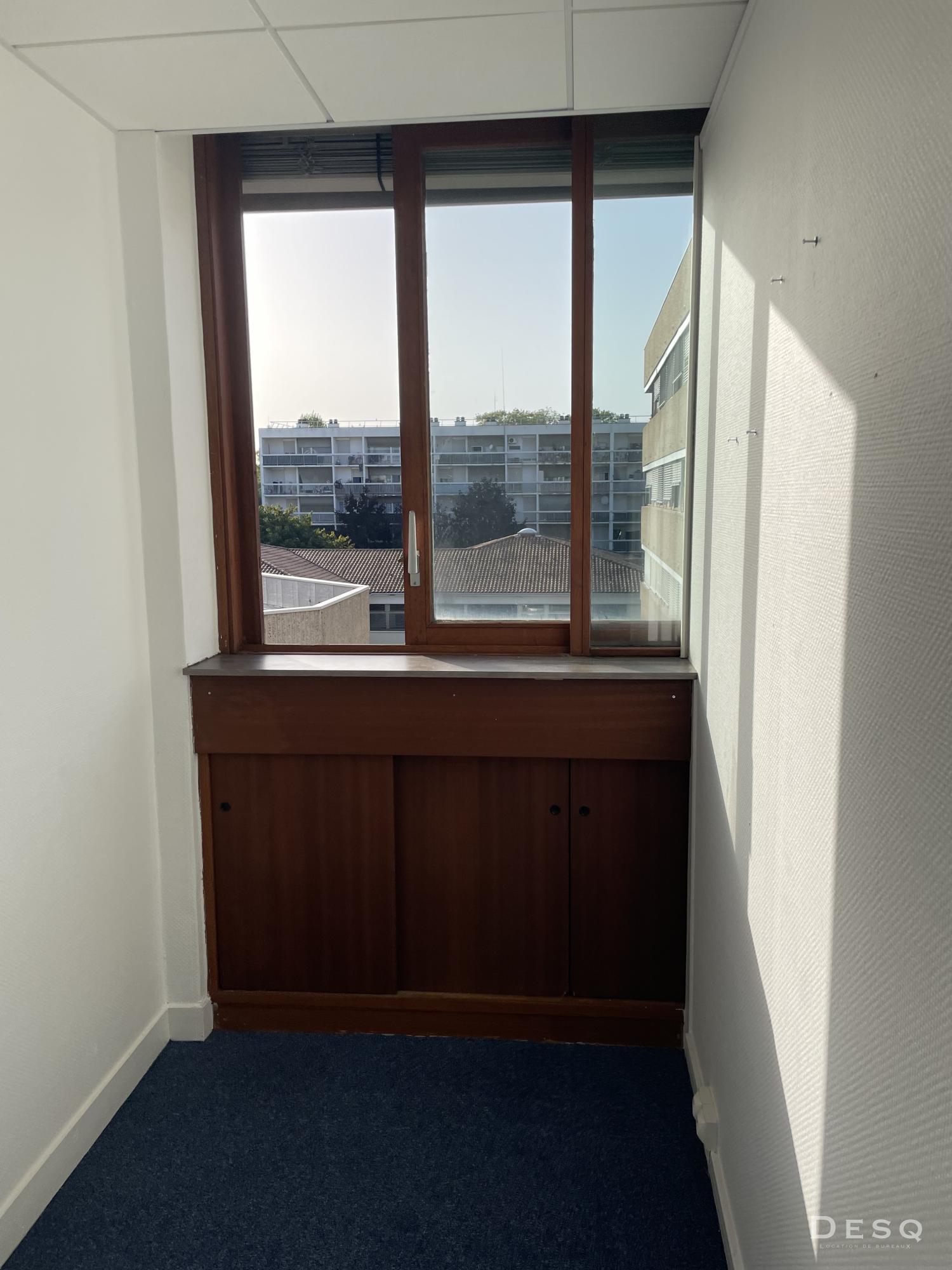 Bureau de 25 m2 sur Cenon - Bordeaux Rive Droite