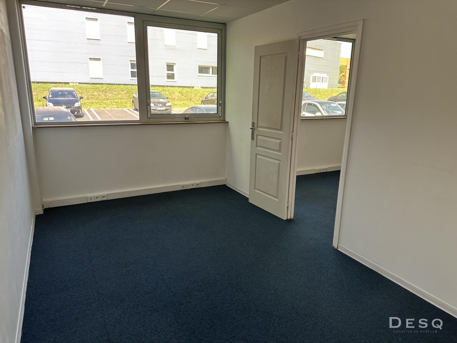 Bureau à louer de 33m2 sur Lormont - Bordeaux Rive Droite - DESQ